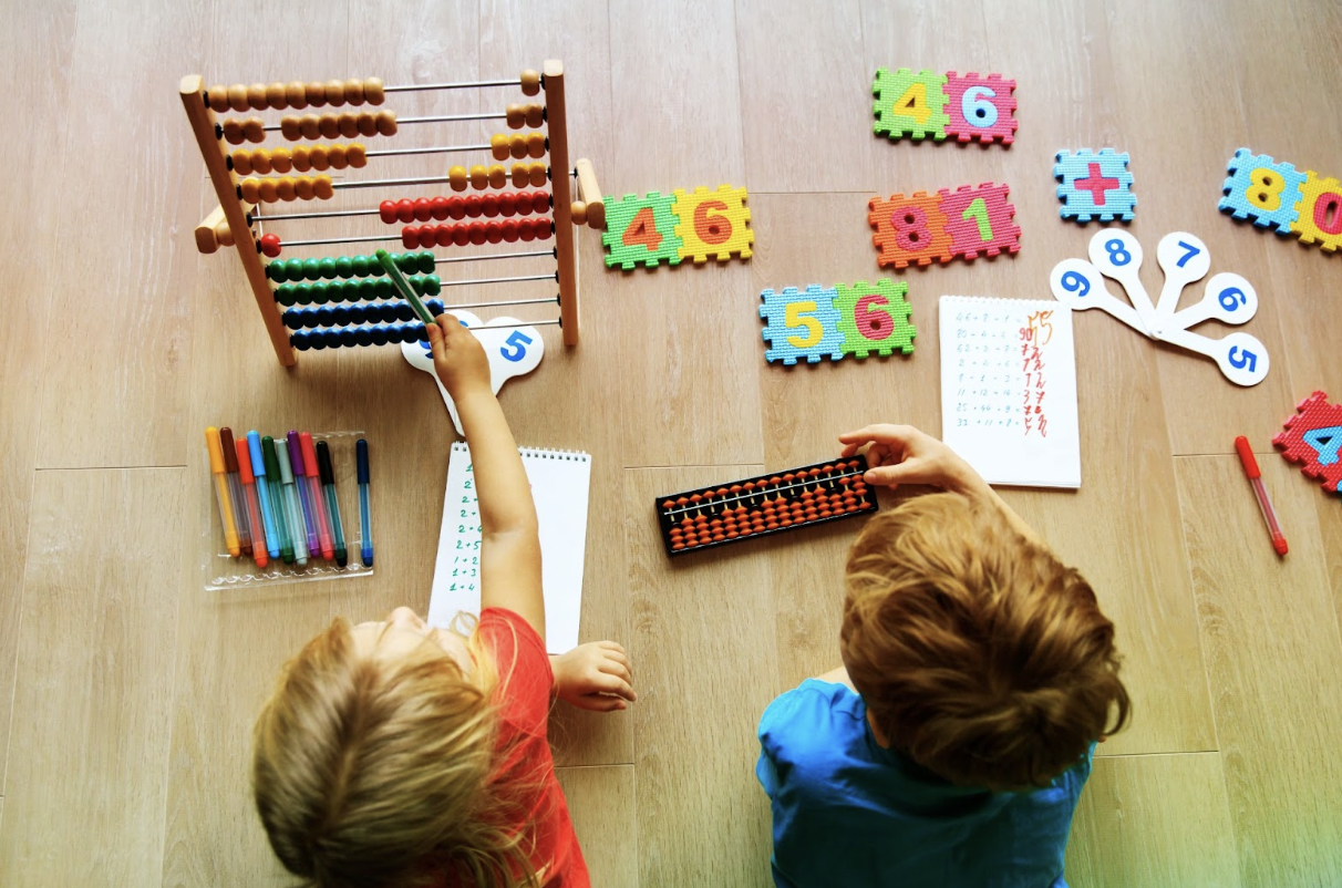 kids playing abacus 